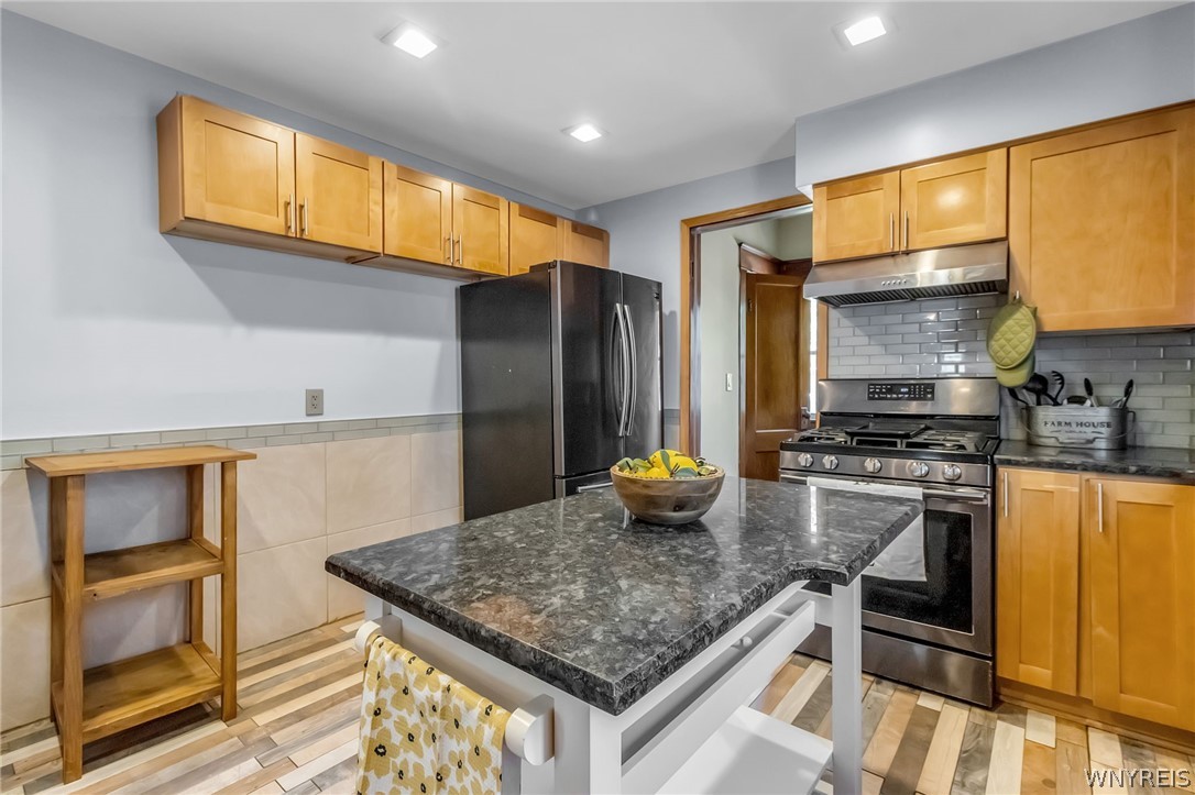 14 Donaldson Road Buffalo, NY 14208 - Photo 13 of 43