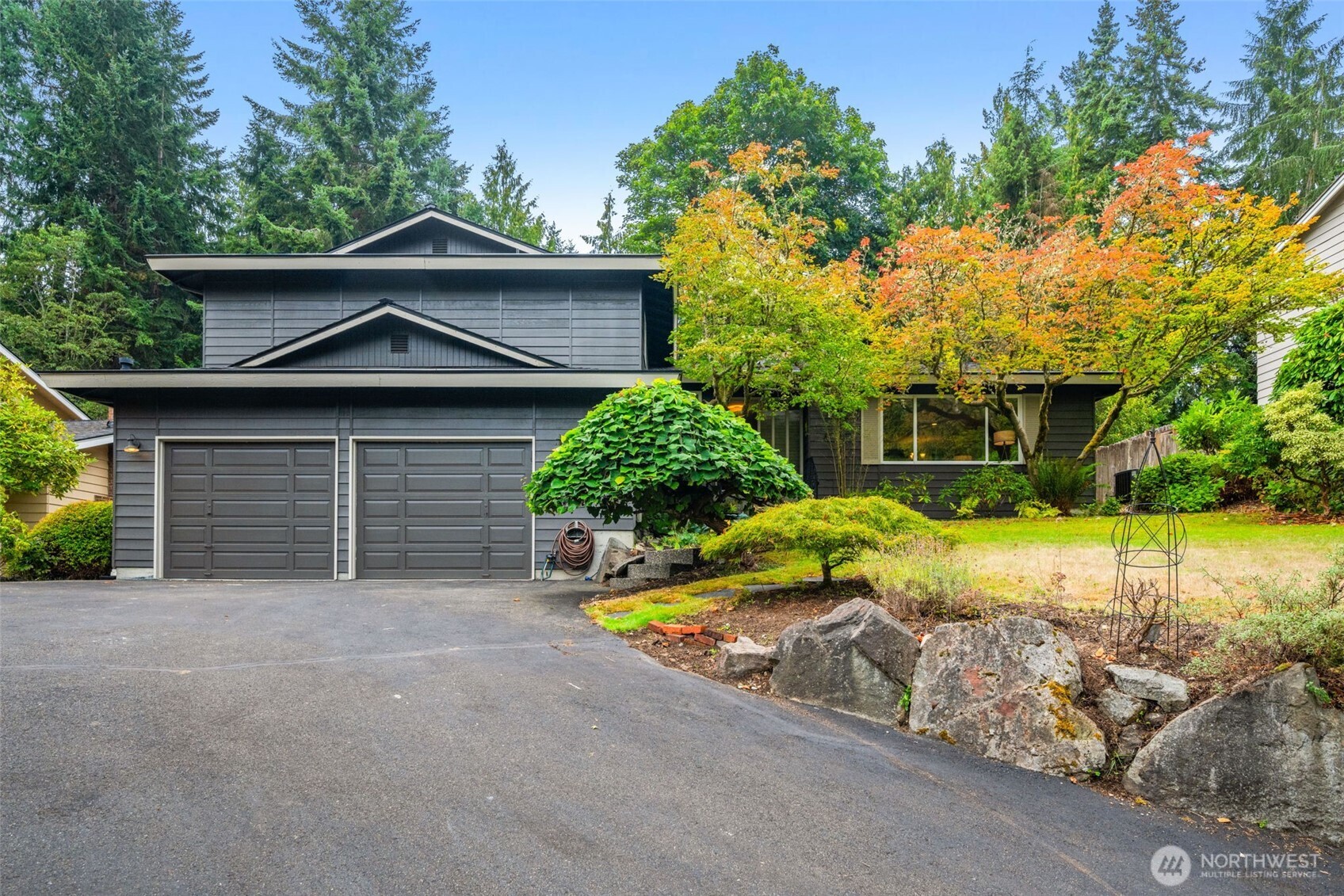 10518 231st Street Southwest Edmonds, WA 98020 - Photo 1 of 39 Gallery Image 1
