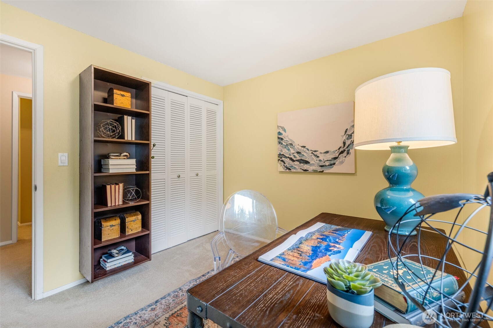 10518 231st Street Southwest Edmonds, WA 98020 - Photo 18 of 39 Gallery Image 18
