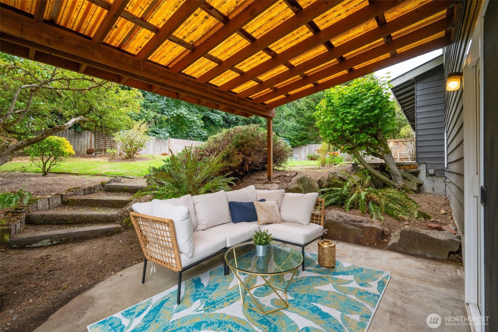 10518 231st Street Southwest Edmonds, WA 98020 - Photo 31 of 39 Gallery Image 31