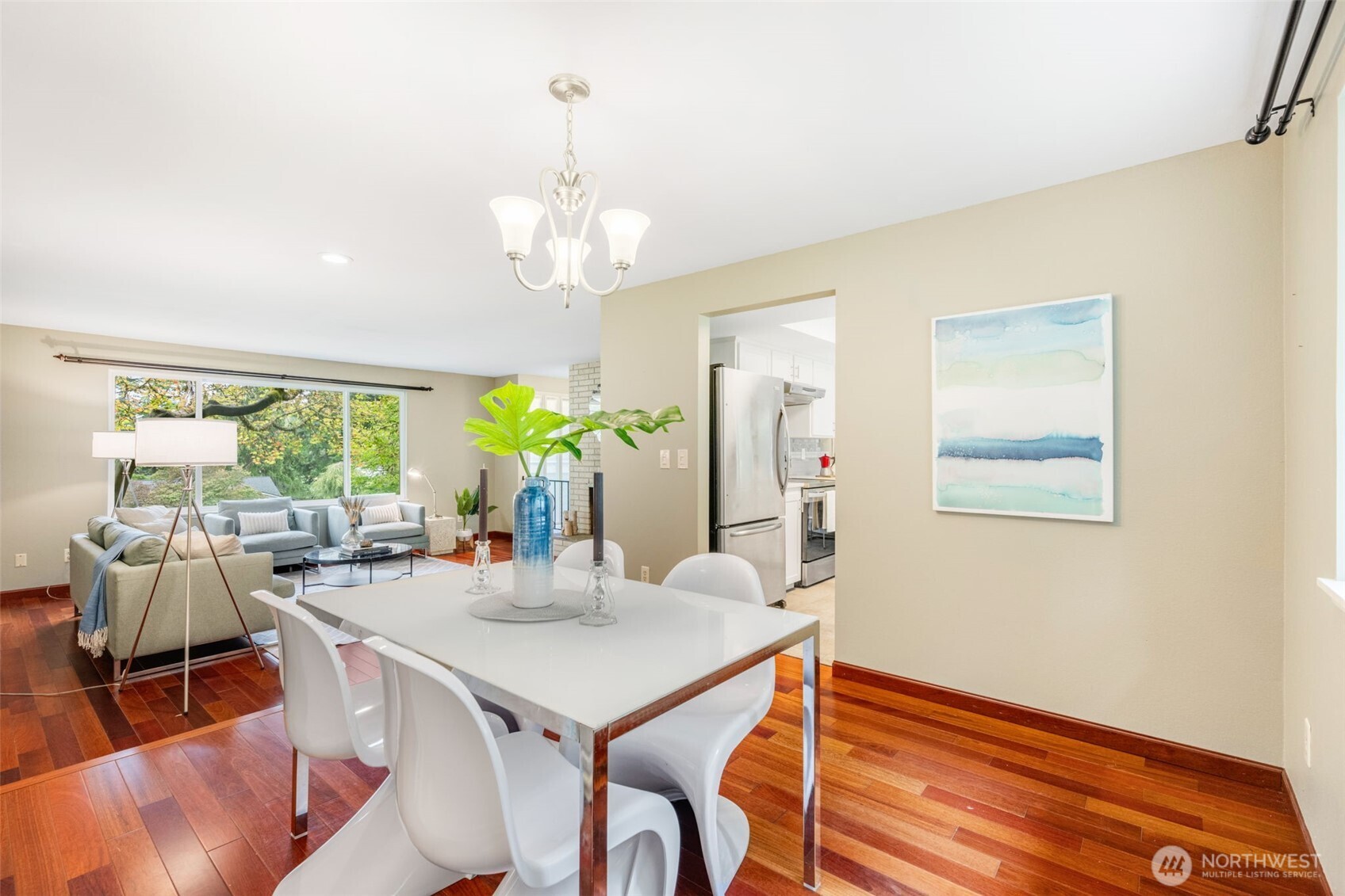 10518 231st Street Southwest Edmonds, WA 98020 - Photo 6 of 39 Gallery Image 6