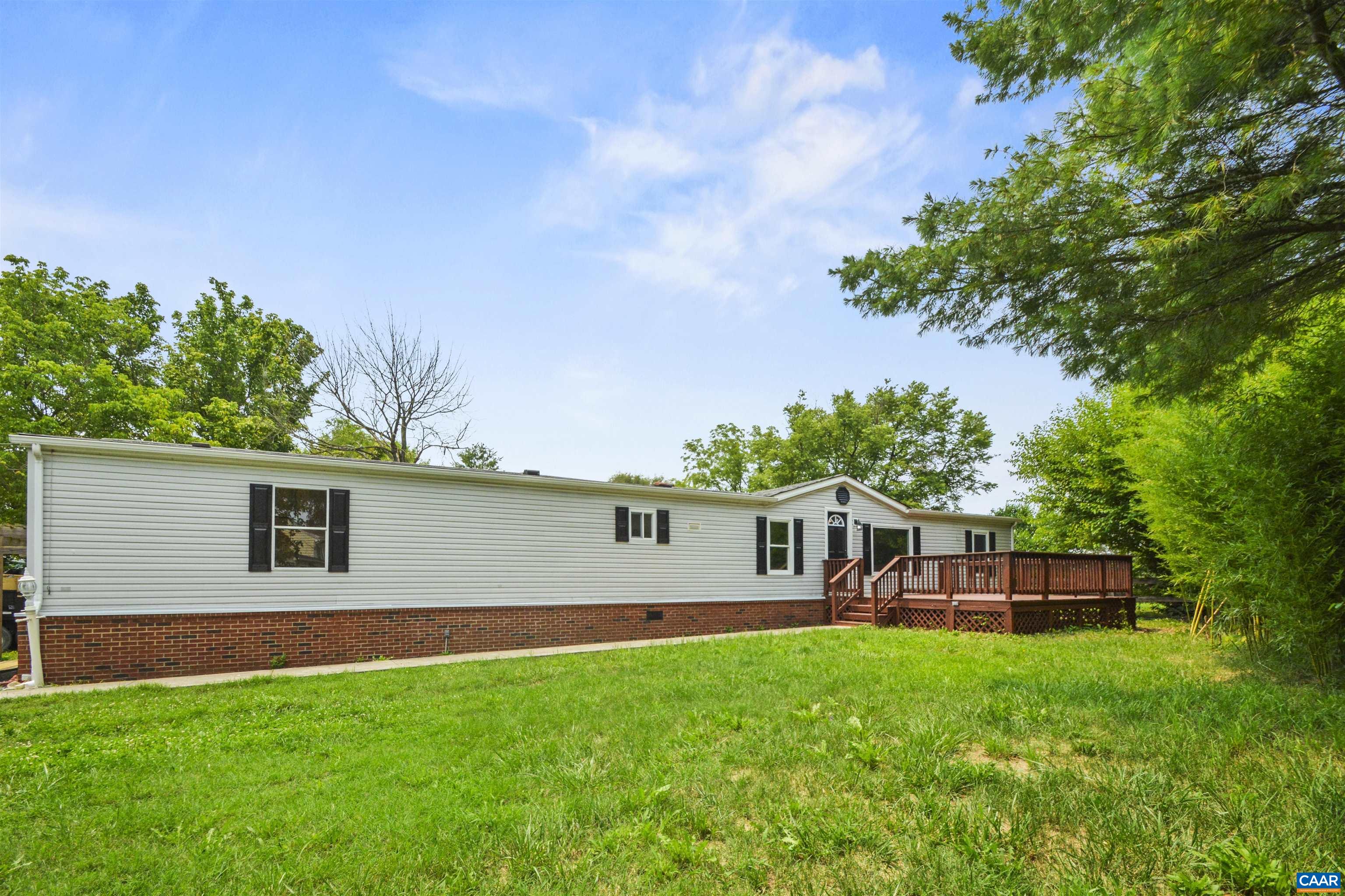 540 Battlefield Road Fort Defiance, VA 24437 - Photo 2 of 28