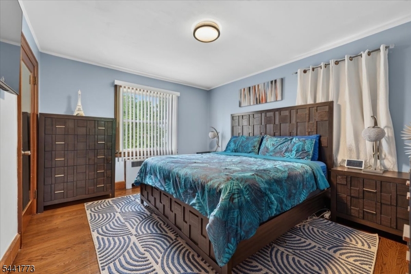 459 Twin Oaks Road Union, NJ 07083 - Photo 23 of 46