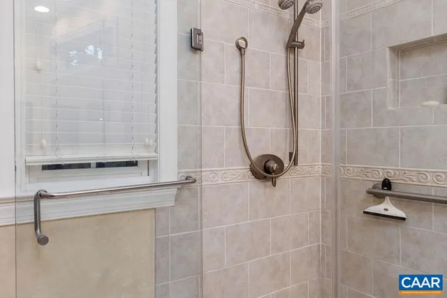 $890,000 | 85 Waters Edge Lane, Nellysford, VA 22958