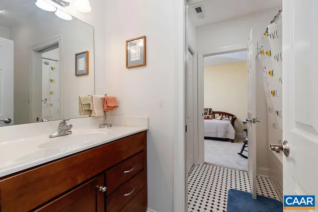 $890,000 | 85 Waters Edge Lane, Nellysford, VA 22958