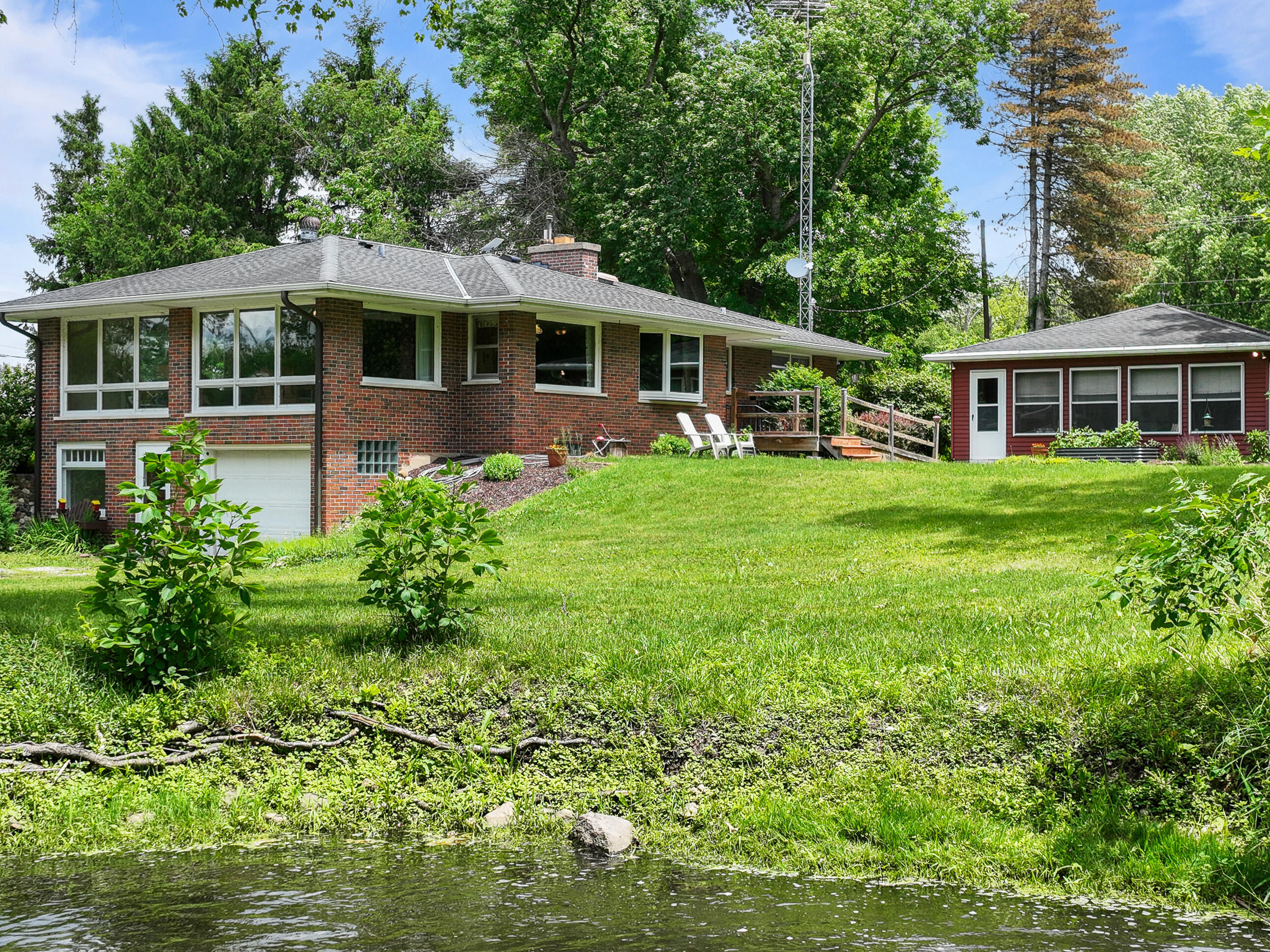 5281 Spring Valley Road Lyons, WI 53105 - Photo 4 of 82 5281 Spring Valley Rd-6