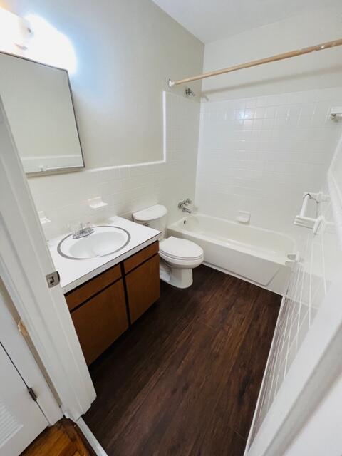 1236 Holmes Road Ypsilanti, MI 48198 - Photo 22 of 22 Bathroom1