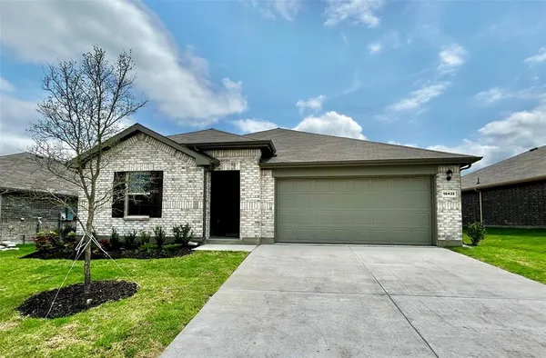 $2,600 | 16432 Severn Lane, Fort Worth, TX 76247