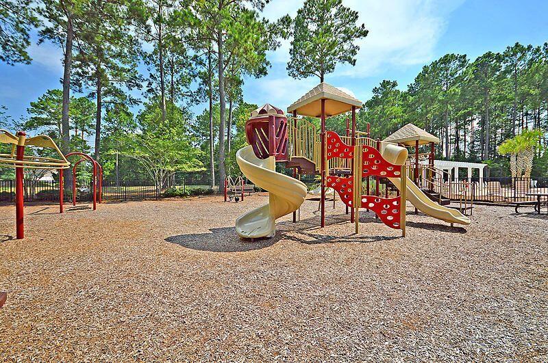 9150 Maple Grove Drive Summerville, SC 29485 - Photo 32 of 33 20200806201428304870000000-o3
