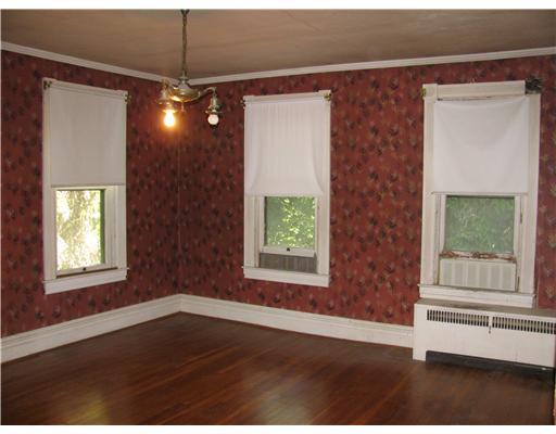 140 Rock Ridge Road Pittsburgh, PA 15237 - Photo 9 of 16 Master Bedroom.