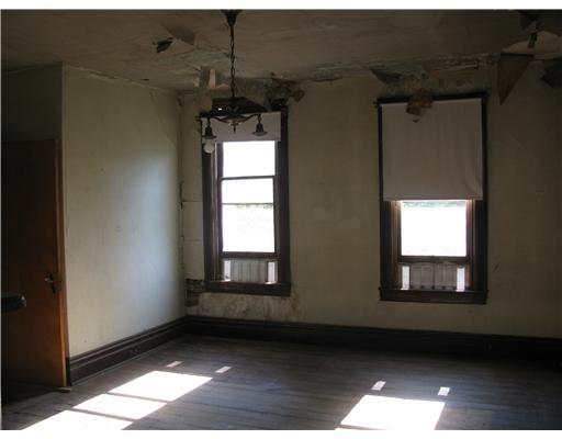 140 Rock Ridge Road Pittsburgh, PA 15237 - Photo 10 of 16 Bedroom.