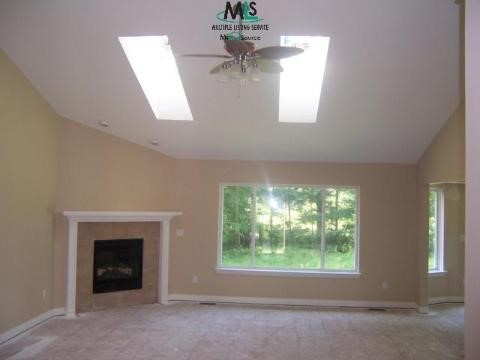 7634 Rattle Columbus, MI 48063 - Photo 4 of 9 721405-3.JPG