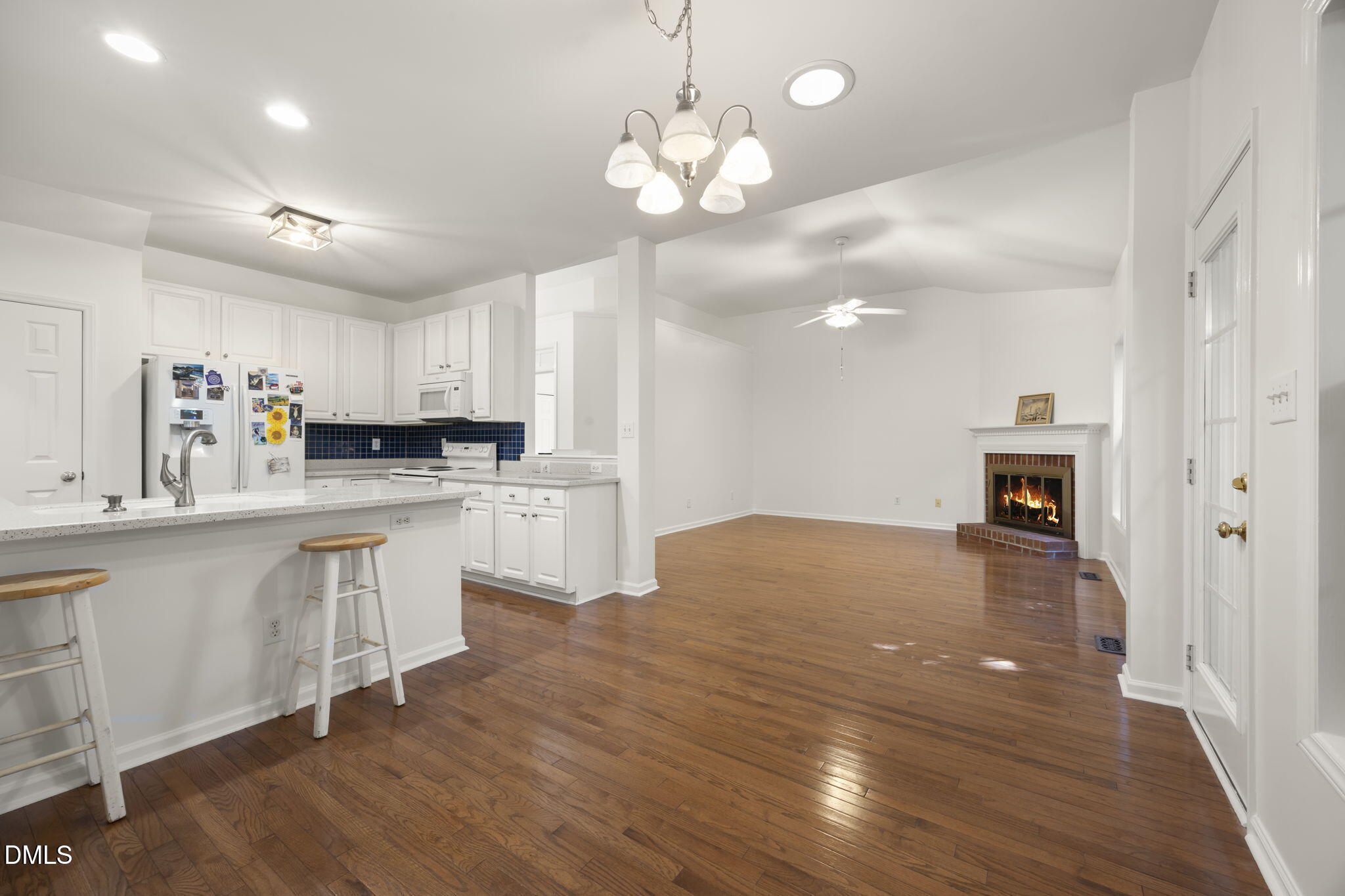 8704 Springhouse Lane Raleigh, NC 27617 - Photo 22 of 46 26-web-or-mls-484A6888