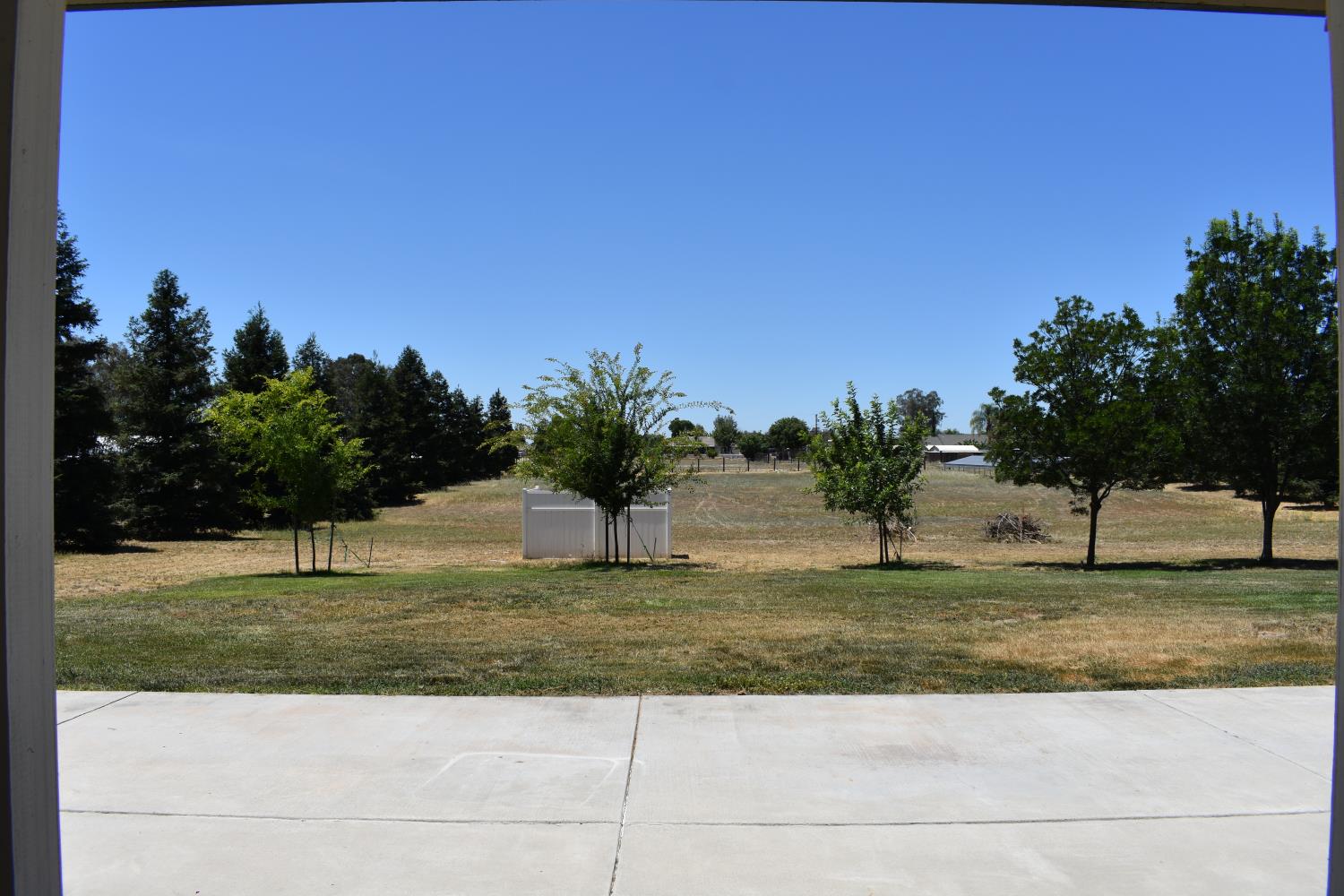16398 Anaconda Road Madera, CA 93636 - Photo 36 of 43