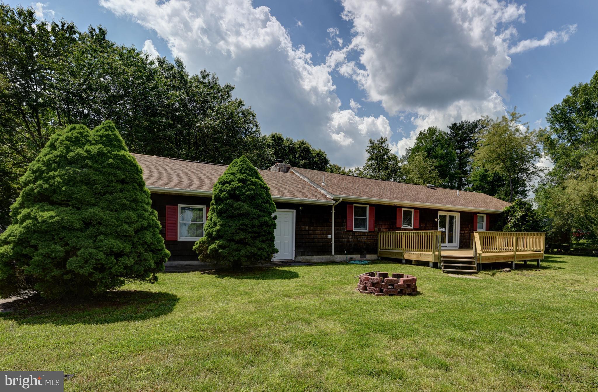 104 River Road Elkton, MD 21921 - Photo 4 of 22 A view of the Deck and the rear of the house