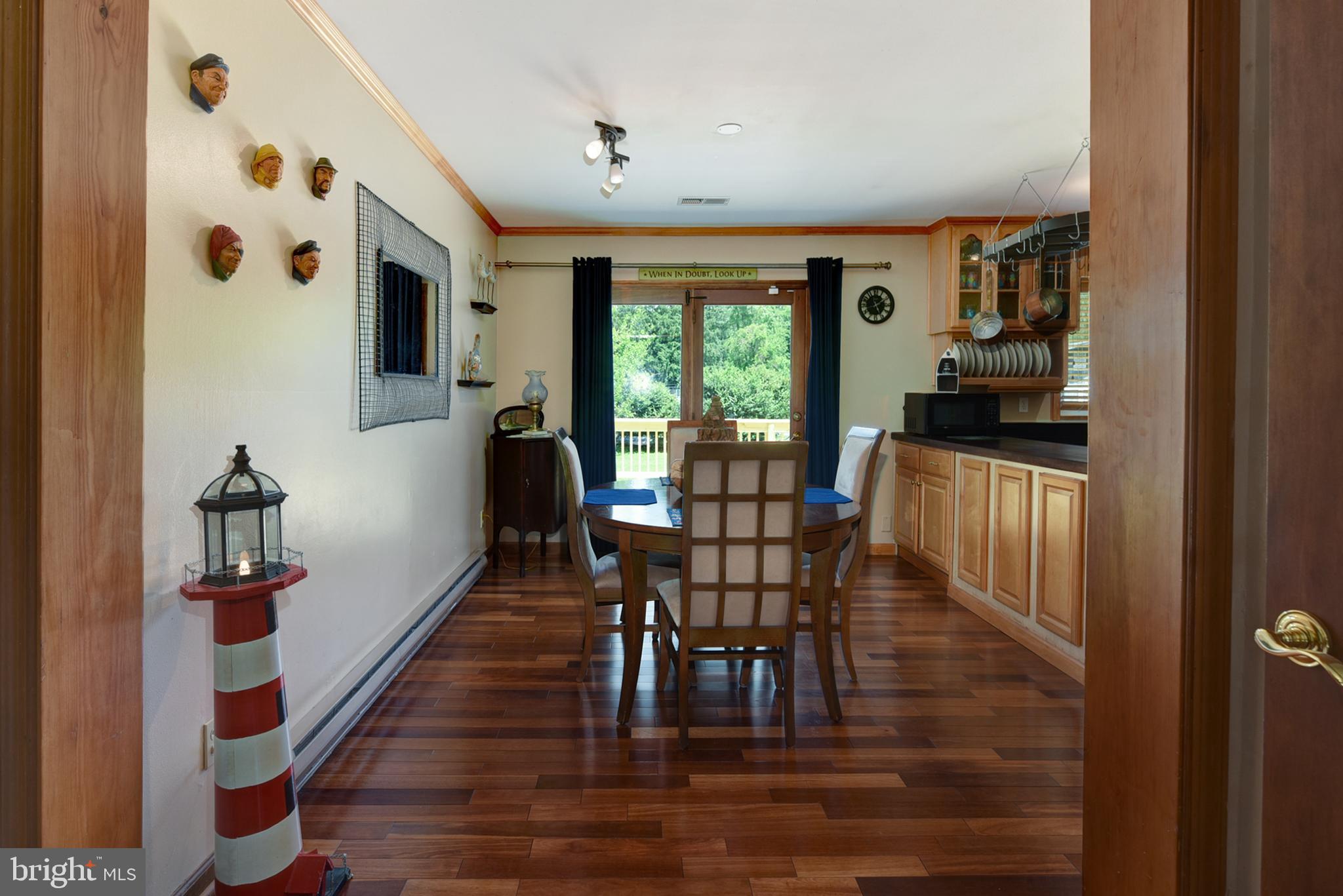 104 River Road Elkton, MD 21921 - Photo 10 of 22 Kitchen Seating Area