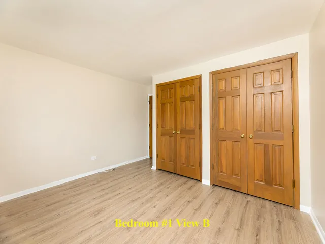 $240,000 | 6587 North Northwest Highway, Unit 1A, Chicago, IL 60631