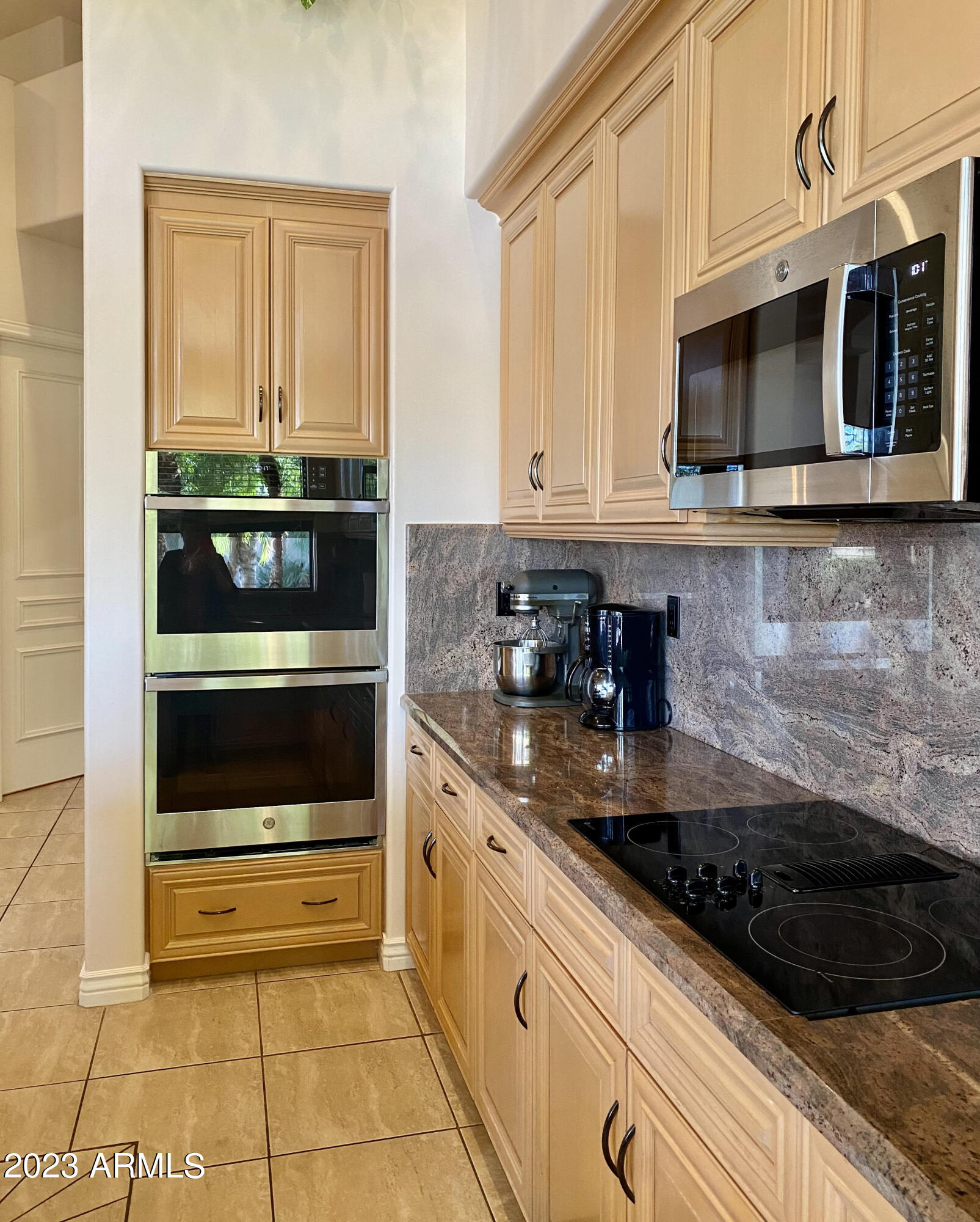4055 North Recker Road, Unit 54 Mesa, AZ 85215 - Photo 11 of 32 KITCHEN OVEN VIEW