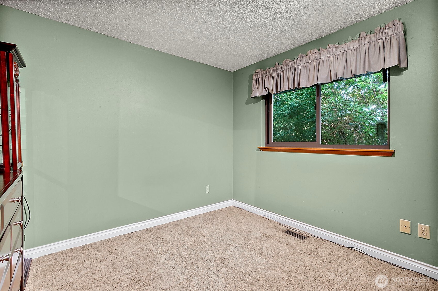 19815 95th Avenue South Renton, WA 98055 - Photo 26 of 40