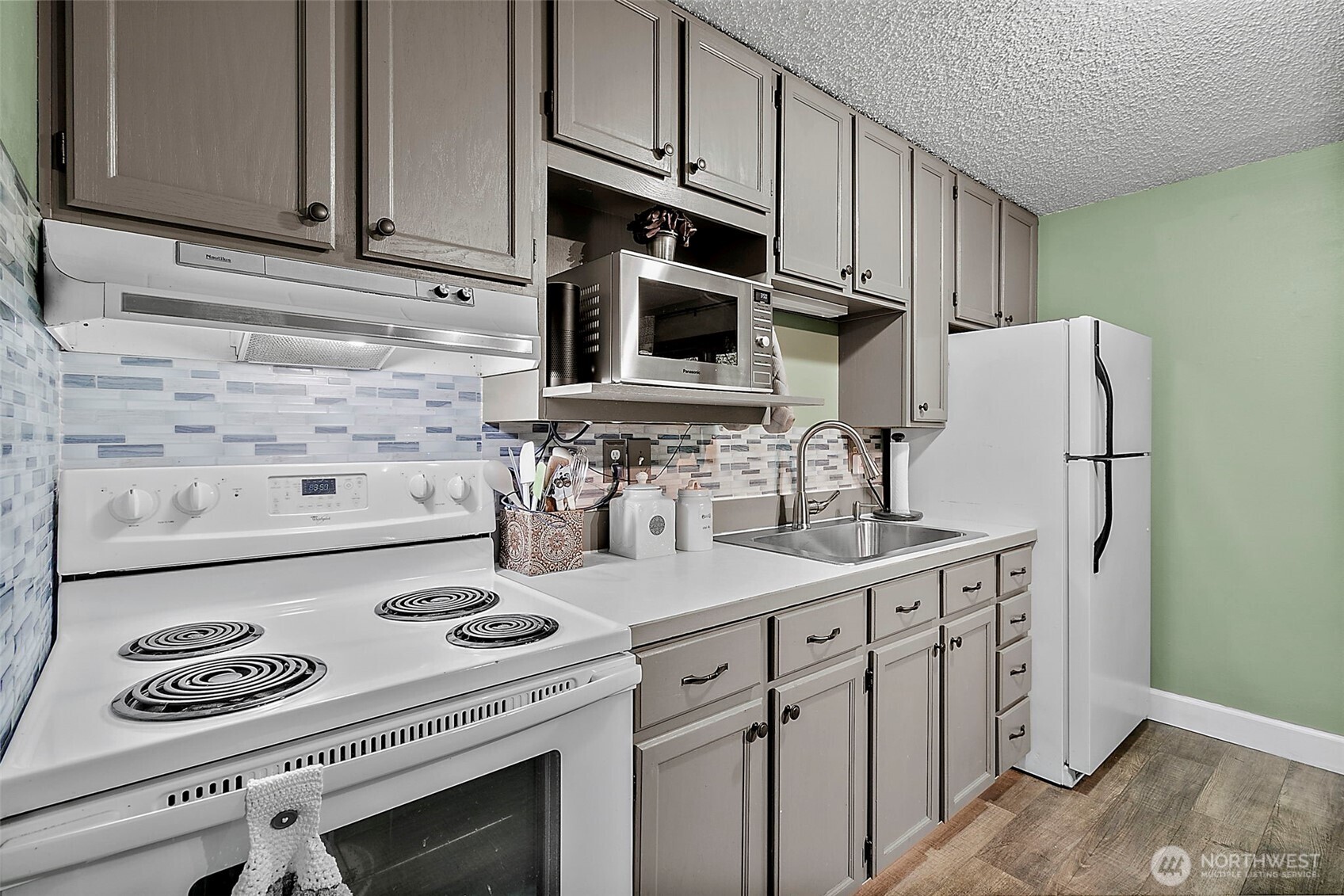 19815 95th Avenue South Renton, WA 98055 - Photo 28 of 40