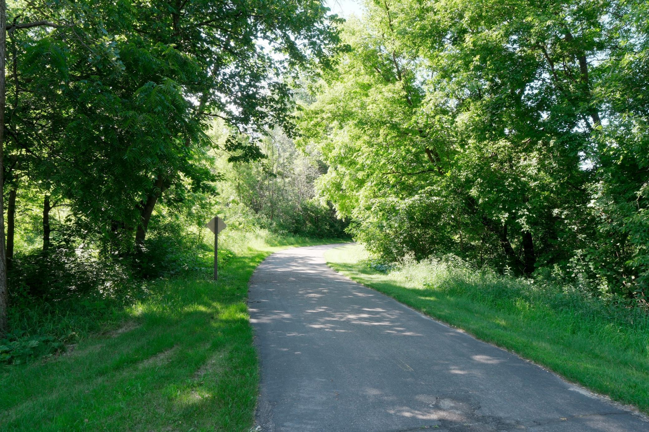 2182 Homestead Trail Medina, MN 55356 - Photo 39 of 41