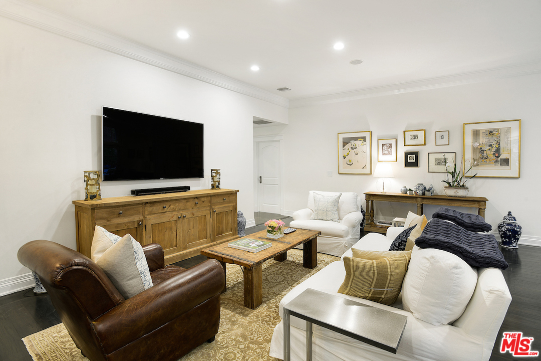 10980 Verano Road Los Angeles, CA 90077 - Photo 11 of 48 Gallery Image 11