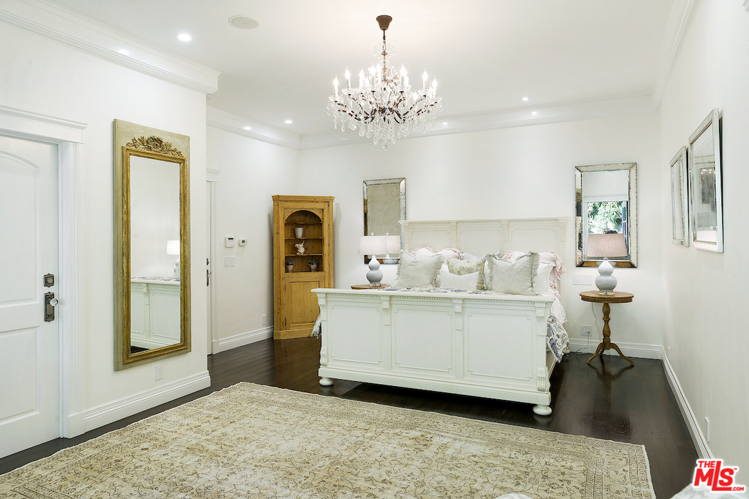 10980 Verano Road Los Angeles, CA 90077 - Photo 29 of 48 Gallery Image 29