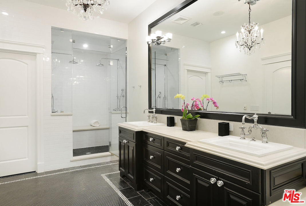 10980 Verano Road Los Angeles, CA 90077 - Photo 32 of 48 Gallery Image 32