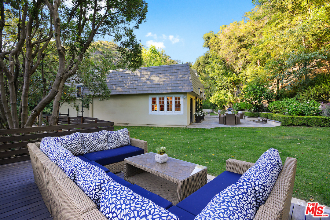 10980 Verano Road Los Angeles, CA 90077 - Photo 36 of 48 Gallery Image 36