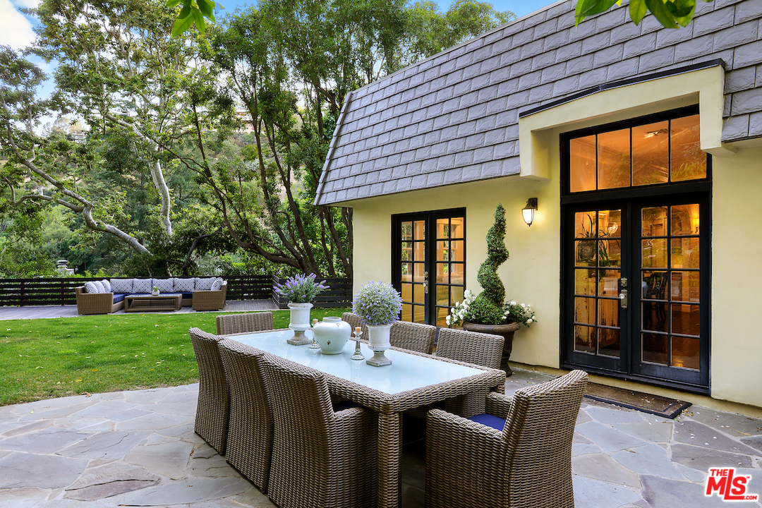 10980 Verano Road Los Angeles, CA 90077 - Photo 41 of 48 Gallery Image 41
