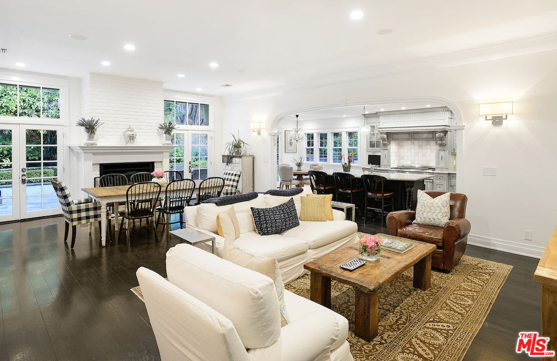 10980 Verano Road Los Angeles, CA 90077 - Photo 9 of 48 Gallery Image 9