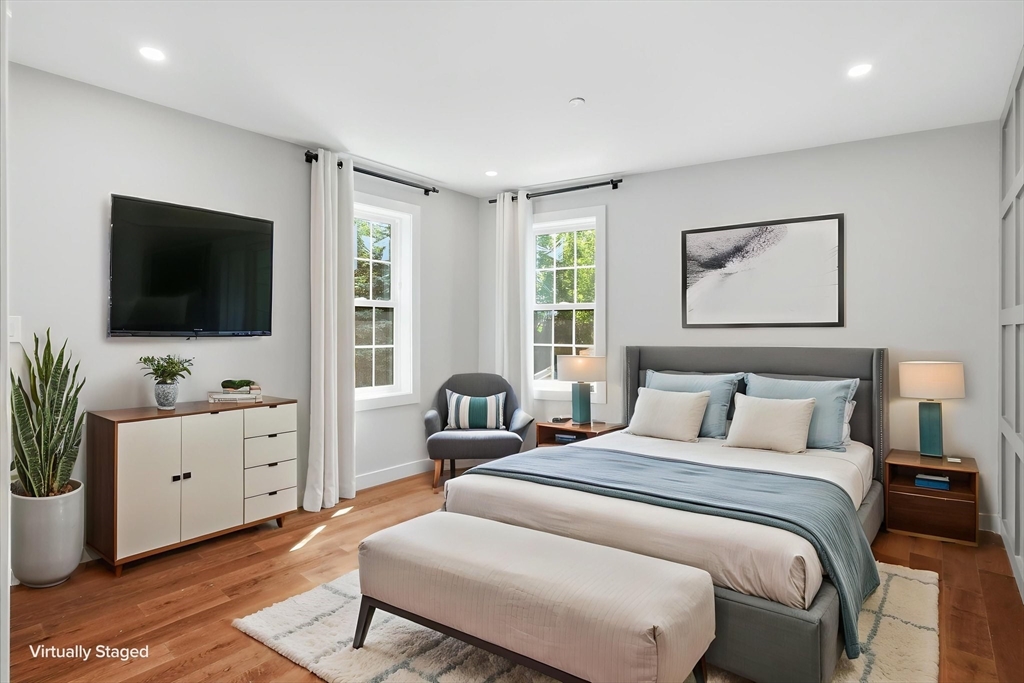 18-20 Crestway Road, Unit PH5 Boston, MA 02128 - Photo 9 of 17