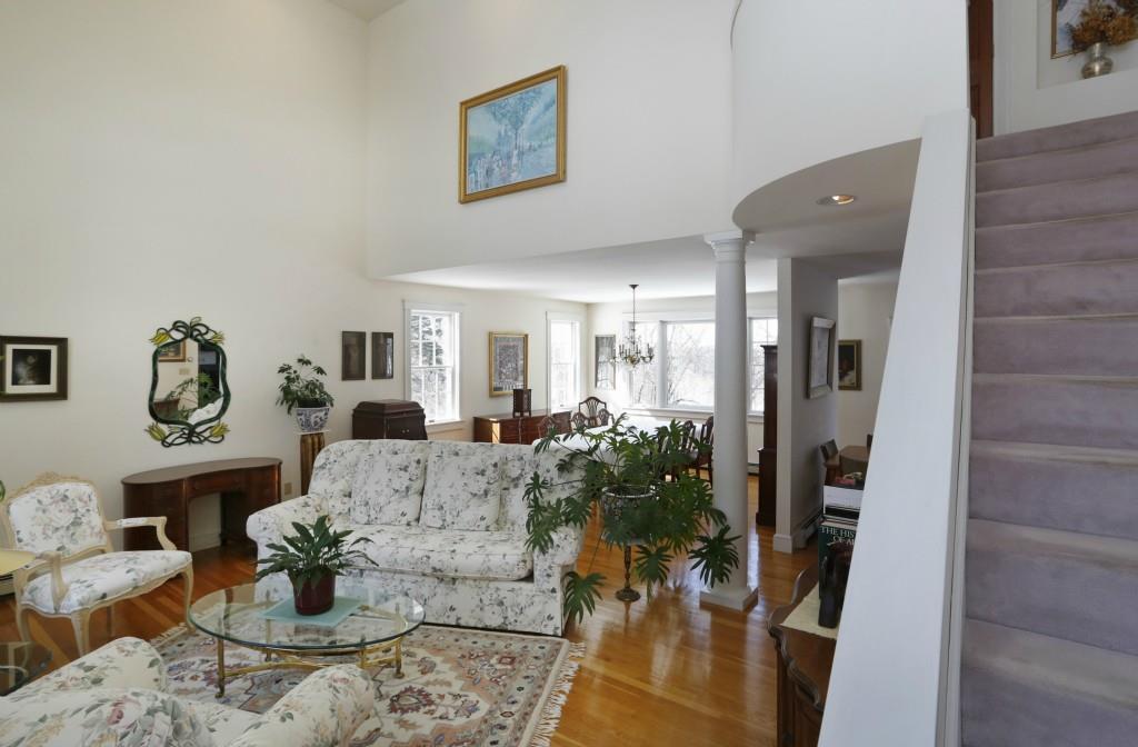 1 Wentworth Road Cape Elizabeth, ME 04107 - Photo 7 of 33 Photo