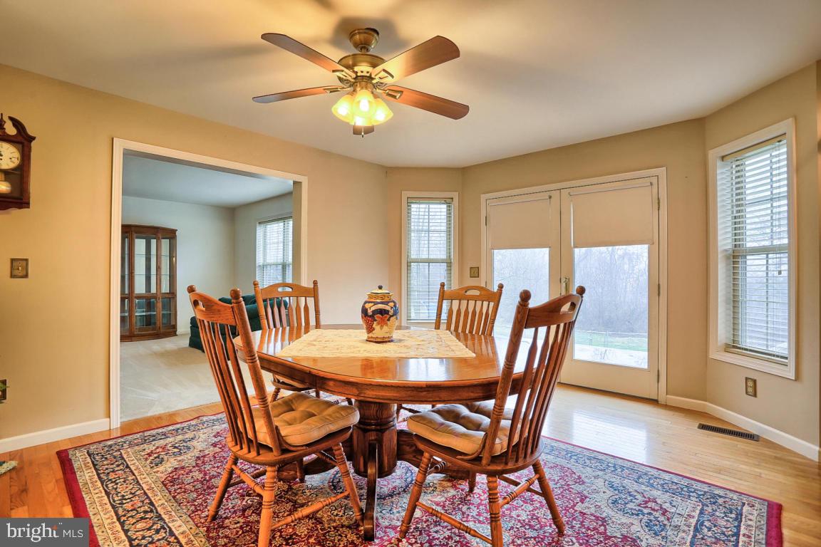 622 Raintree Road Columbia, PA 17512 - Photo 13 of 36 Gallery Image 13