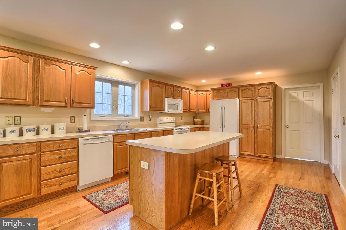 622 Raintree Road Columbia, PA 17512 - Photo 17 of 36 Gallery Image 17