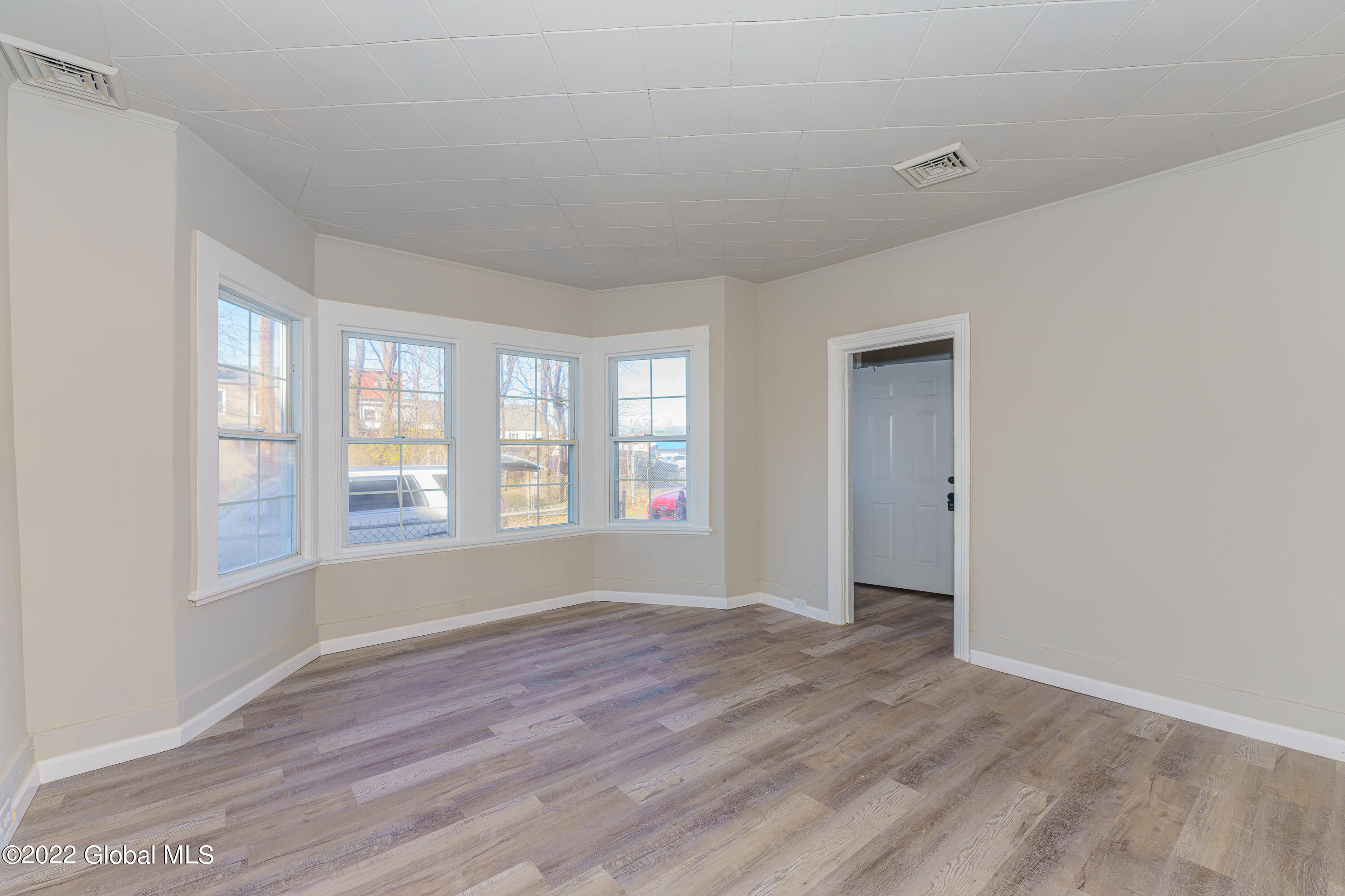 38 Walker Street Rensselaer, NY 12144 - Photo 4 of 17 1 Livingroom 3