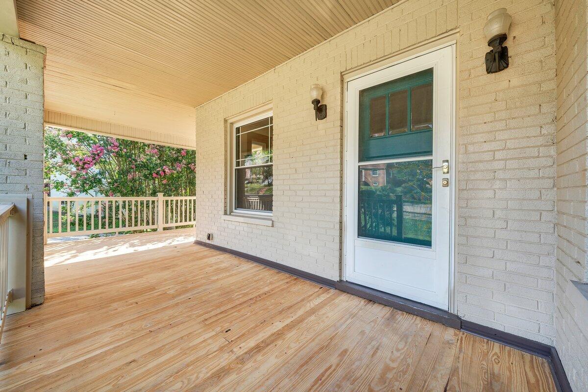 2702 Tillett Road Southwest Roanoke, VA 24015 - Photo 41 of 49 44