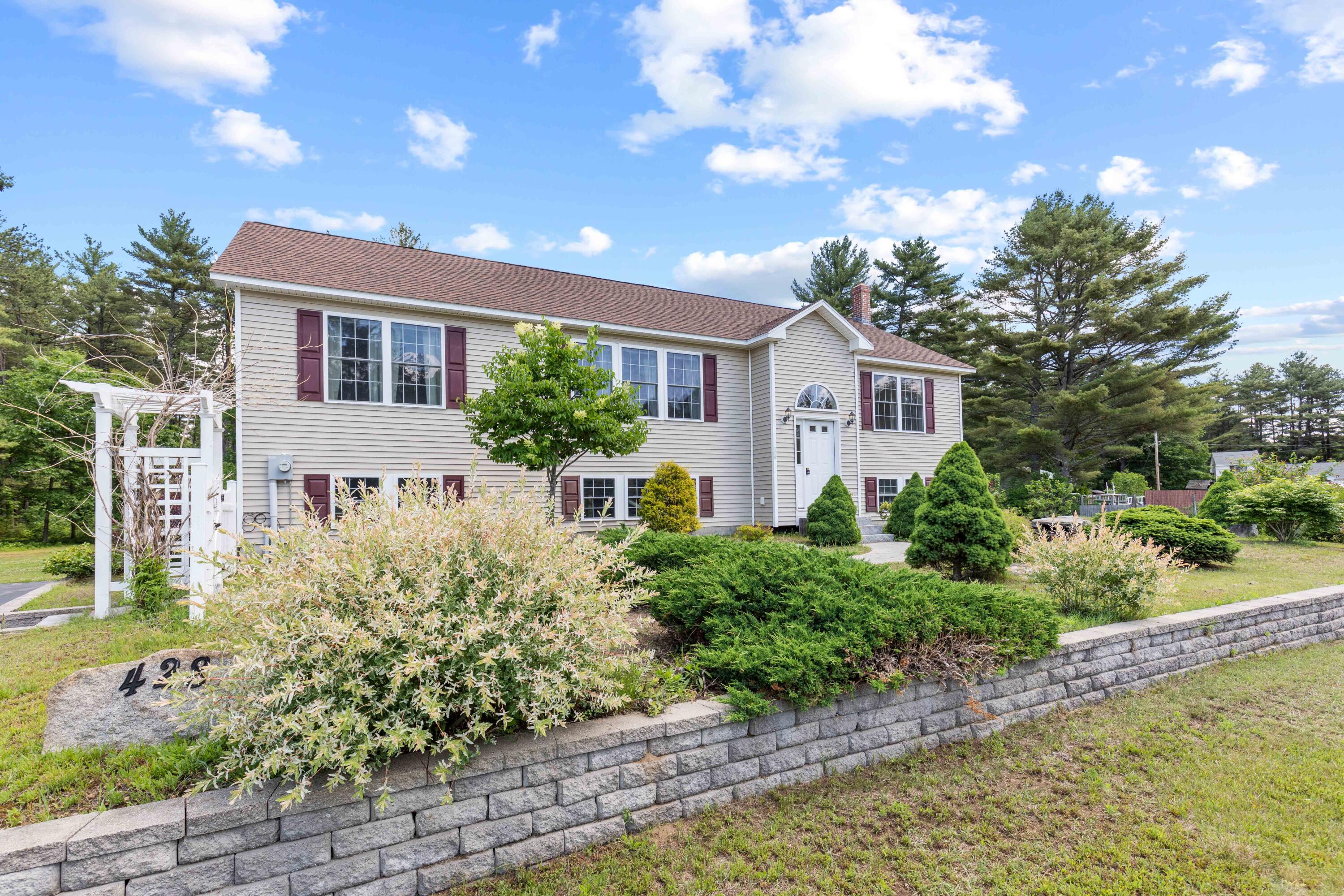 428 Hubbard Road Berwick, ME 03901 - Photo 40 of 79 Front Exterior