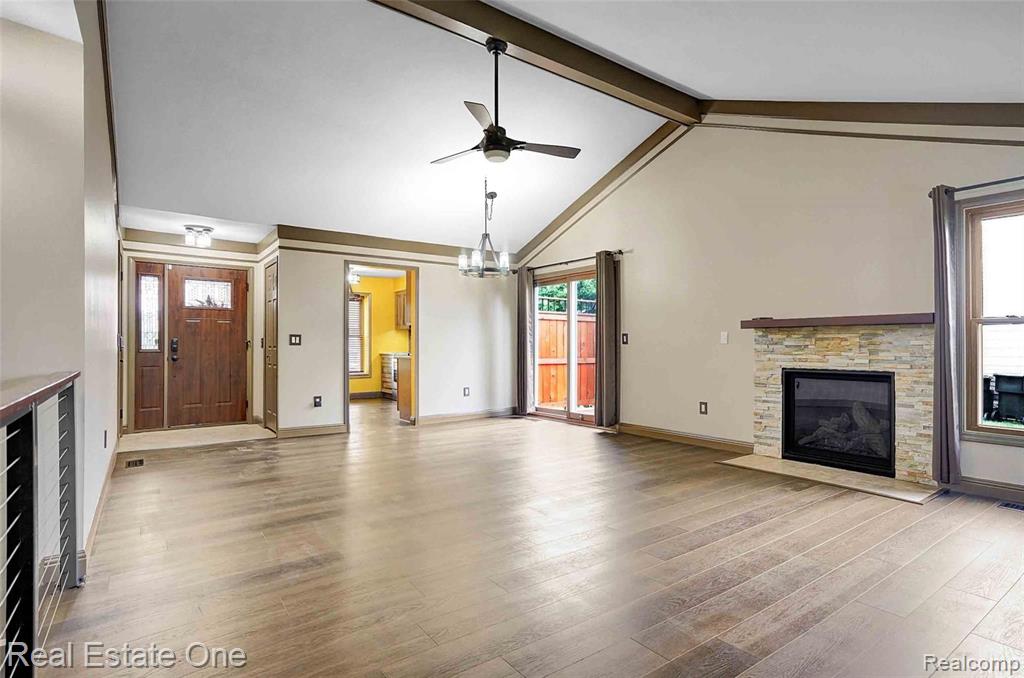 1645 Fielding Drive Rochester Hills, MI 48307 - Photo 7 of 32