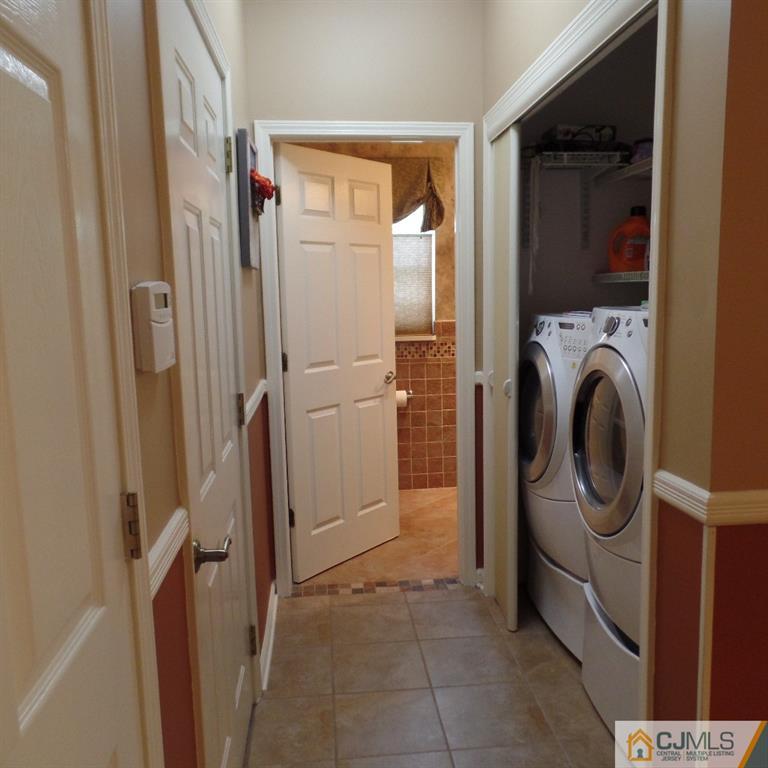 130 Dover Road Colonia, NJ 07067 - Photo 10 of 23 a utility room with dryer and washer