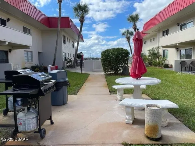 $1,700 | 2711 North Halifax Avenue, Unit 593, Daytona Beach, FL 32118