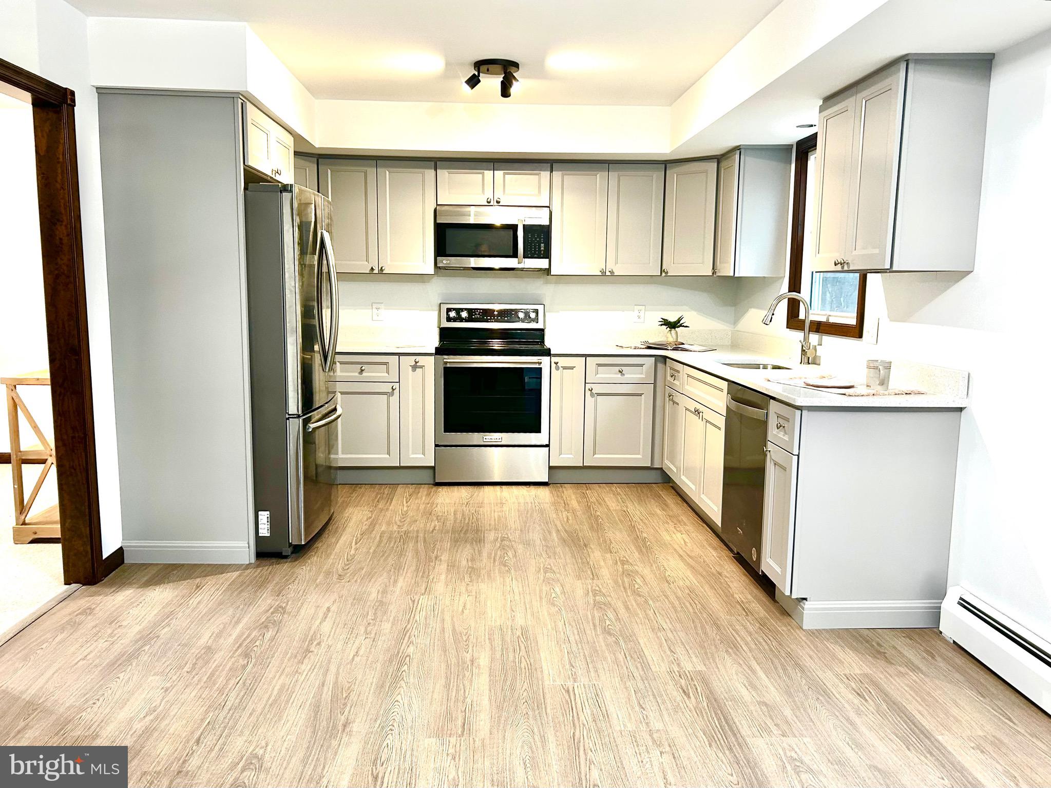 61 Barneston Road Honey Brook, PA 19344 - Photo 10 of 46 Updated kitchen