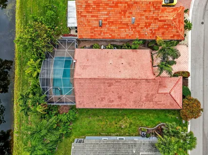 $699,000 | 7558 Ironbridge Circle, Delray Beach, FL 33446