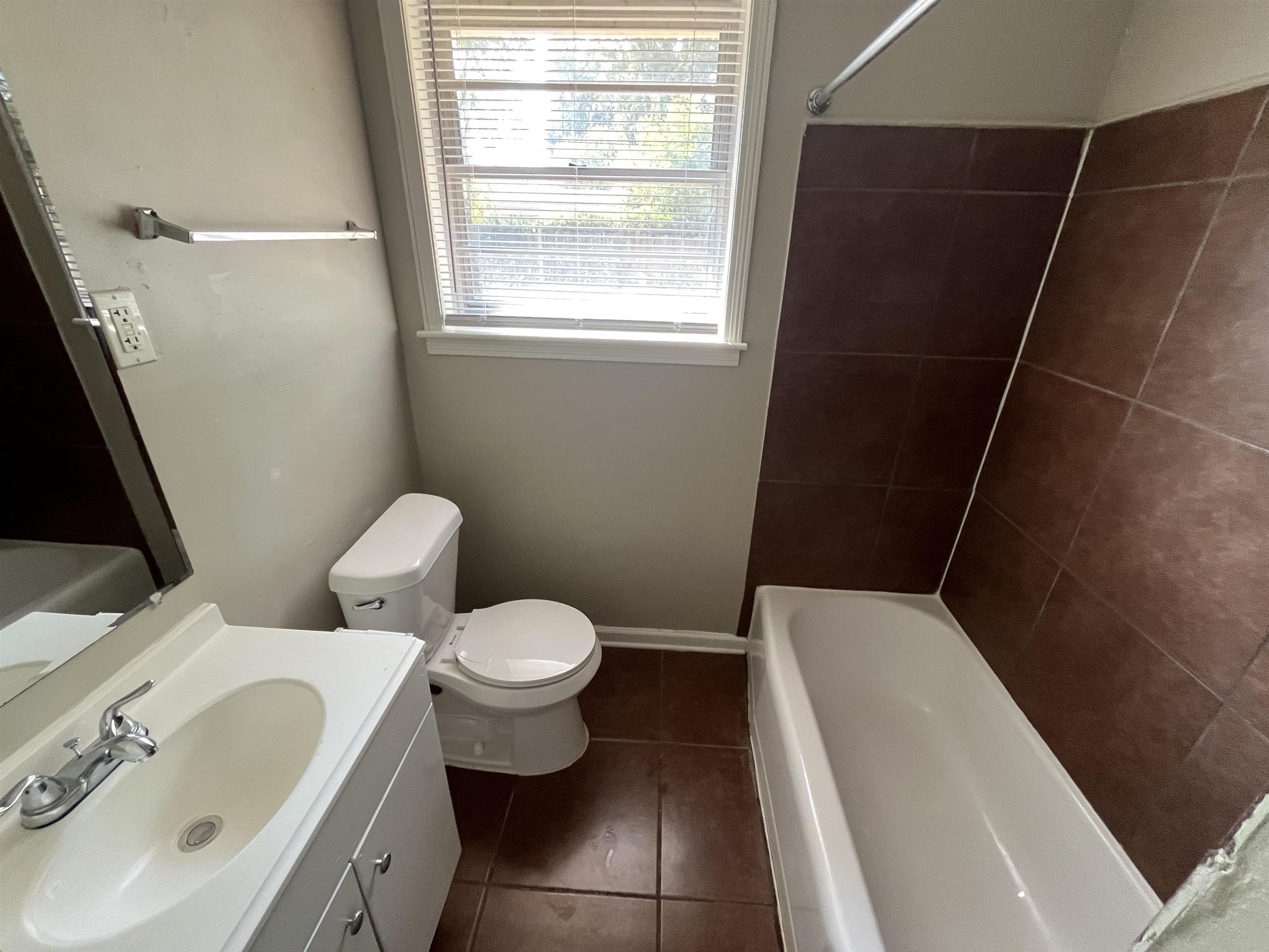 2969 Danville Road Memphis, TN 38118 - Photo 7 of 12