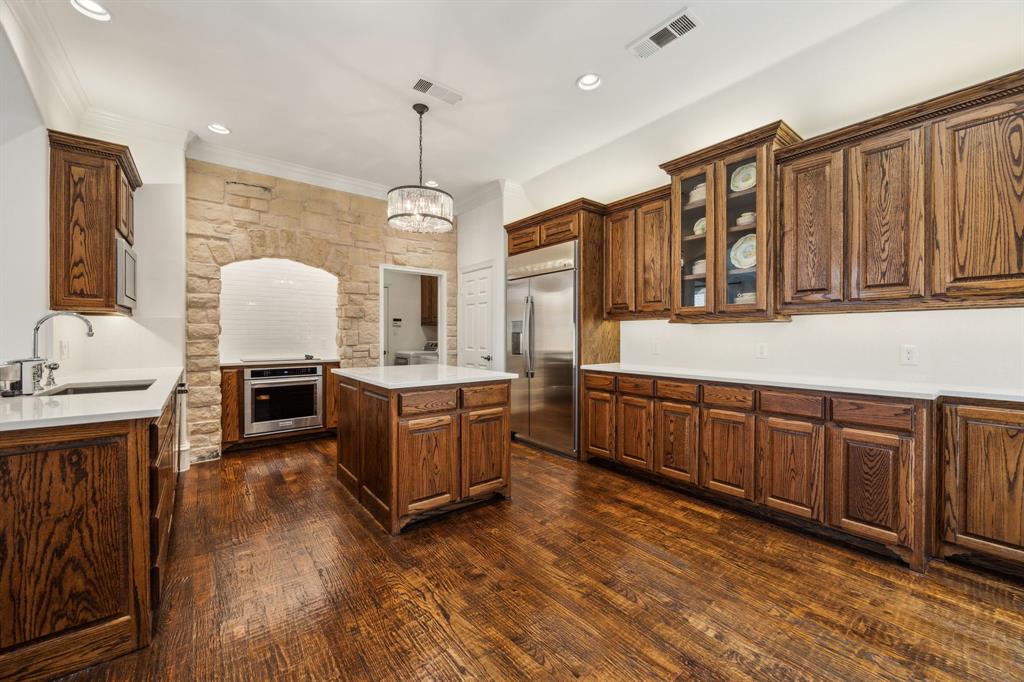 1675 Morris Lane Frisco, TX 75034 - Photo 11 of 34