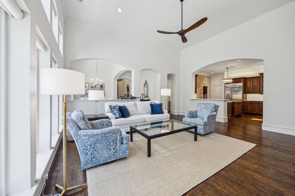 1675 Morris Lane Frisco, TX 75034 - Photo 7 of 34