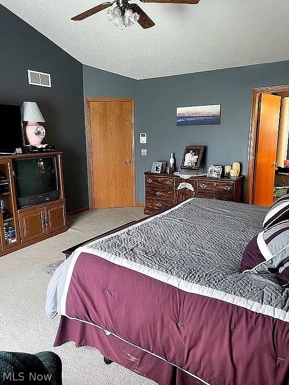 8710 Henderson Road Diamond, OH 44412 - Photo 22 of 26