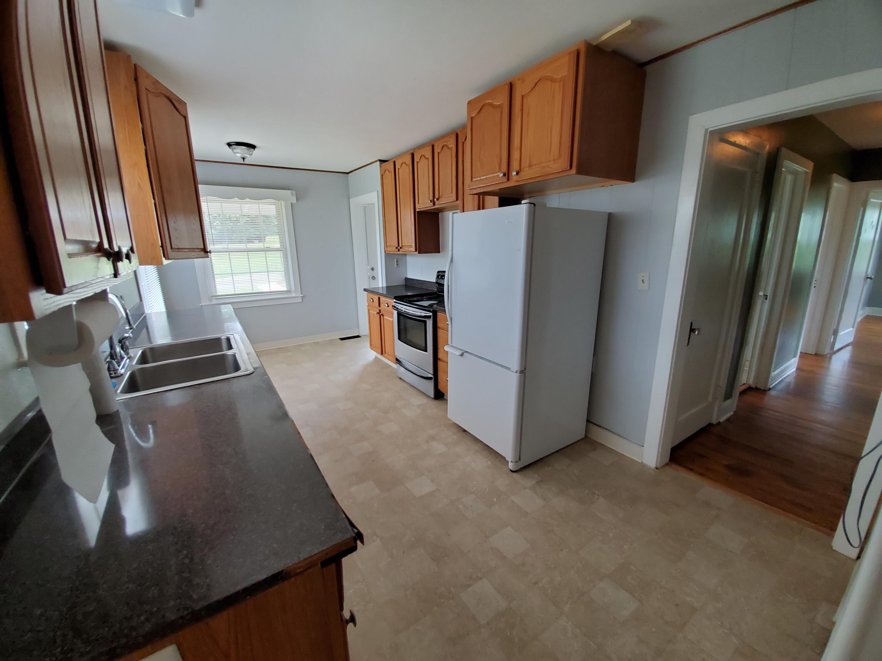 711 Persimmon Ridge Road Jonesborough, TN 37659 - Photo 20 of 48 21