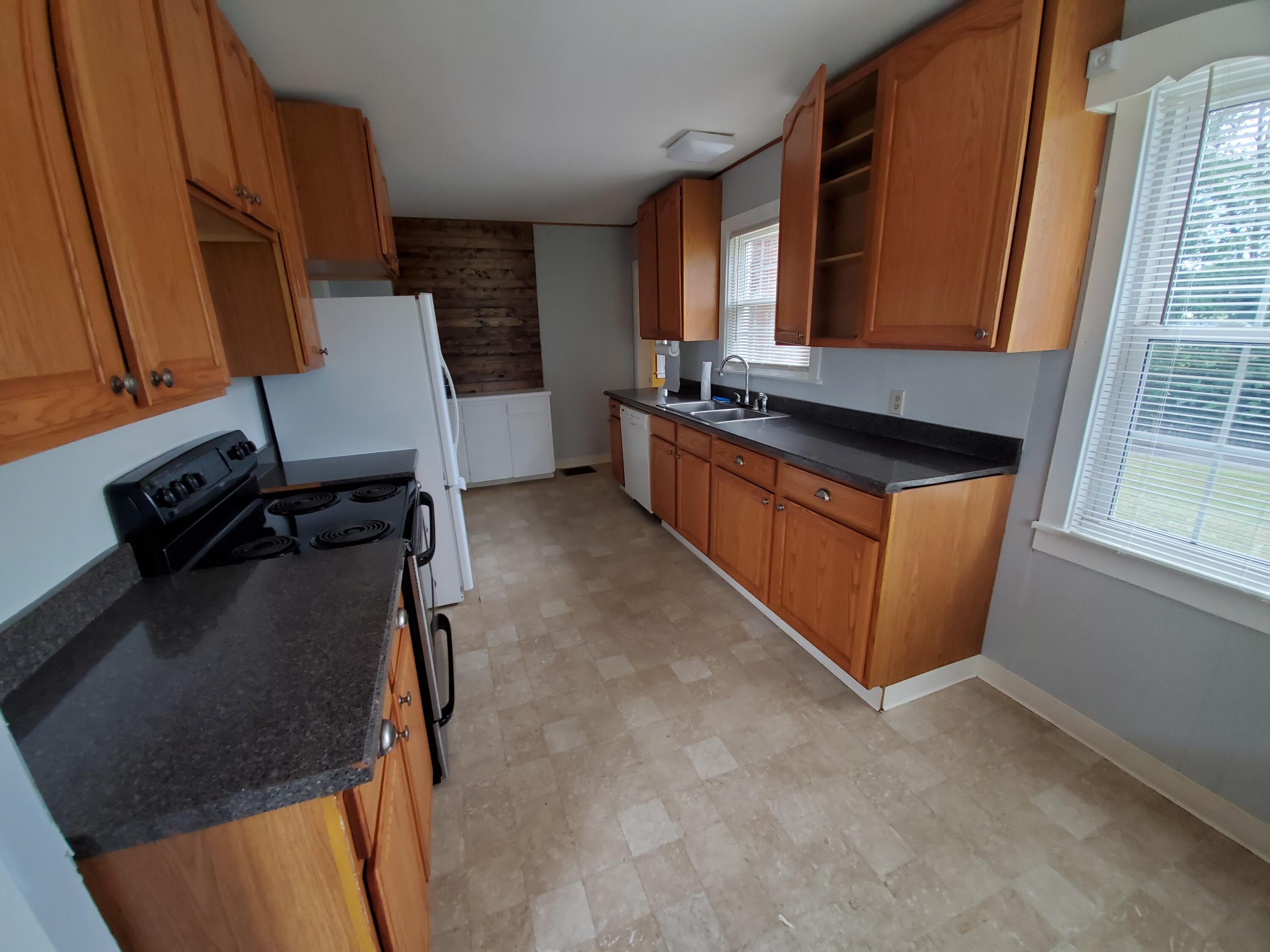 711 Persimmon Ridge Road Jonesborough, TN 37659 - Photo 24 of 48 25