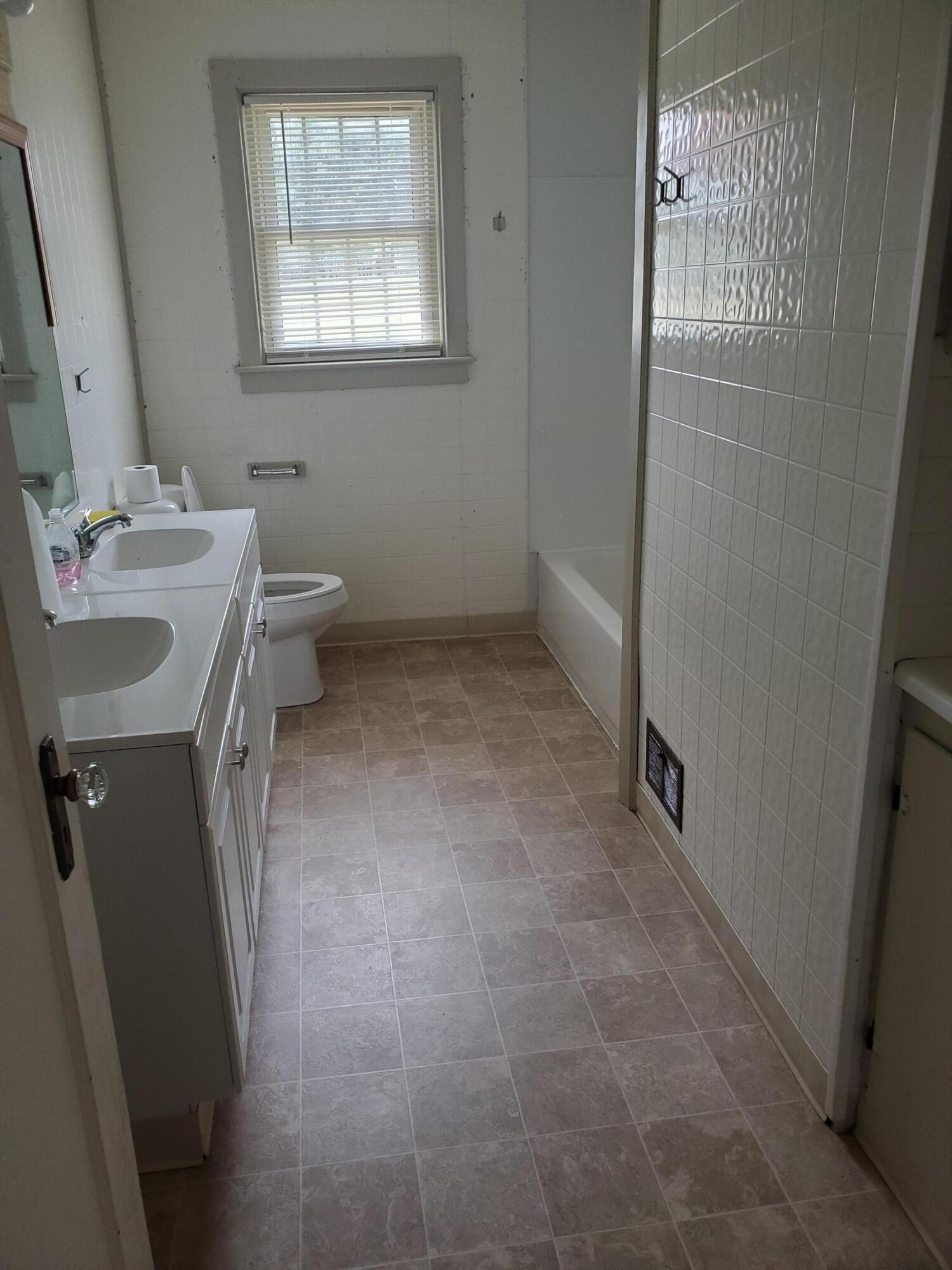711 Persimmon Ridge Road Jonesborough, TN 37659 - Photo 25 of 48 26